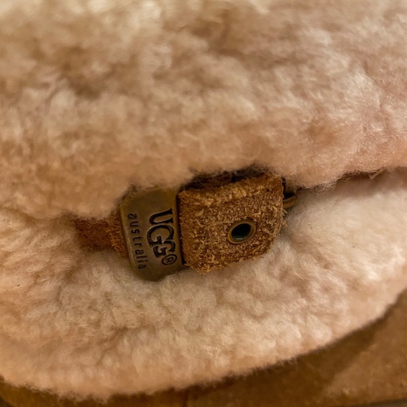 UGG BOOTS💗 - Picture 7 of 10